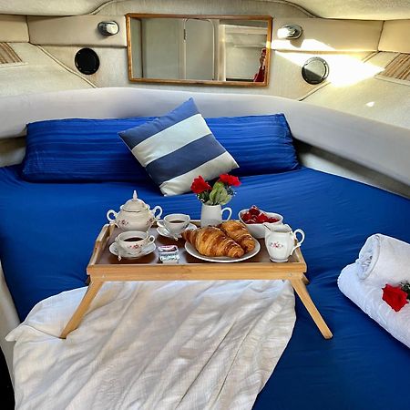 Yacht Hotel Barcelona Sant Adria de Besos Ngoại thất bức ảnh