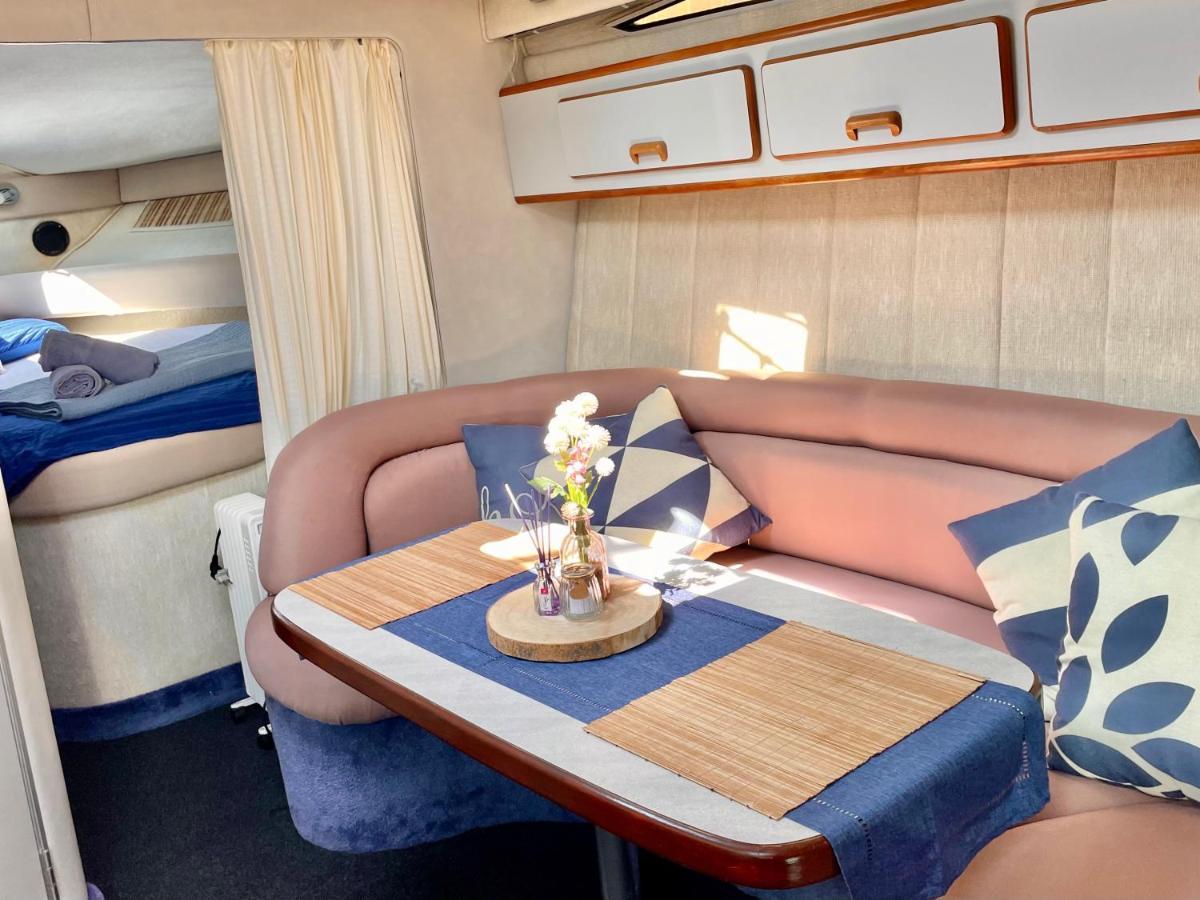 Yacht Hotel Barcelona Sant Adria de Besos Ngoại thất bức ảnh