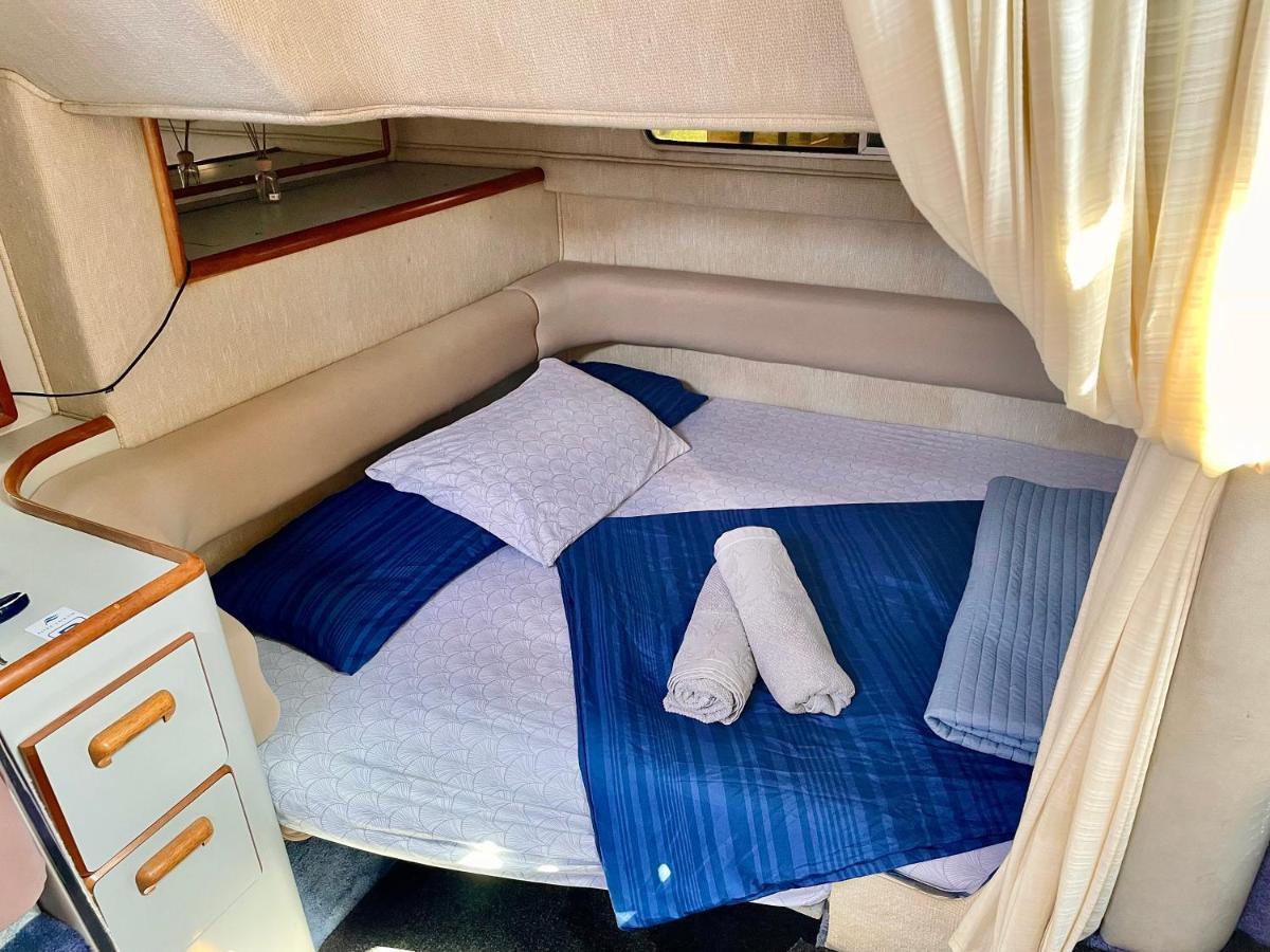 Yacht Hotel Barcelona Sant Adria de Besos Ngoại thất bức ảnh