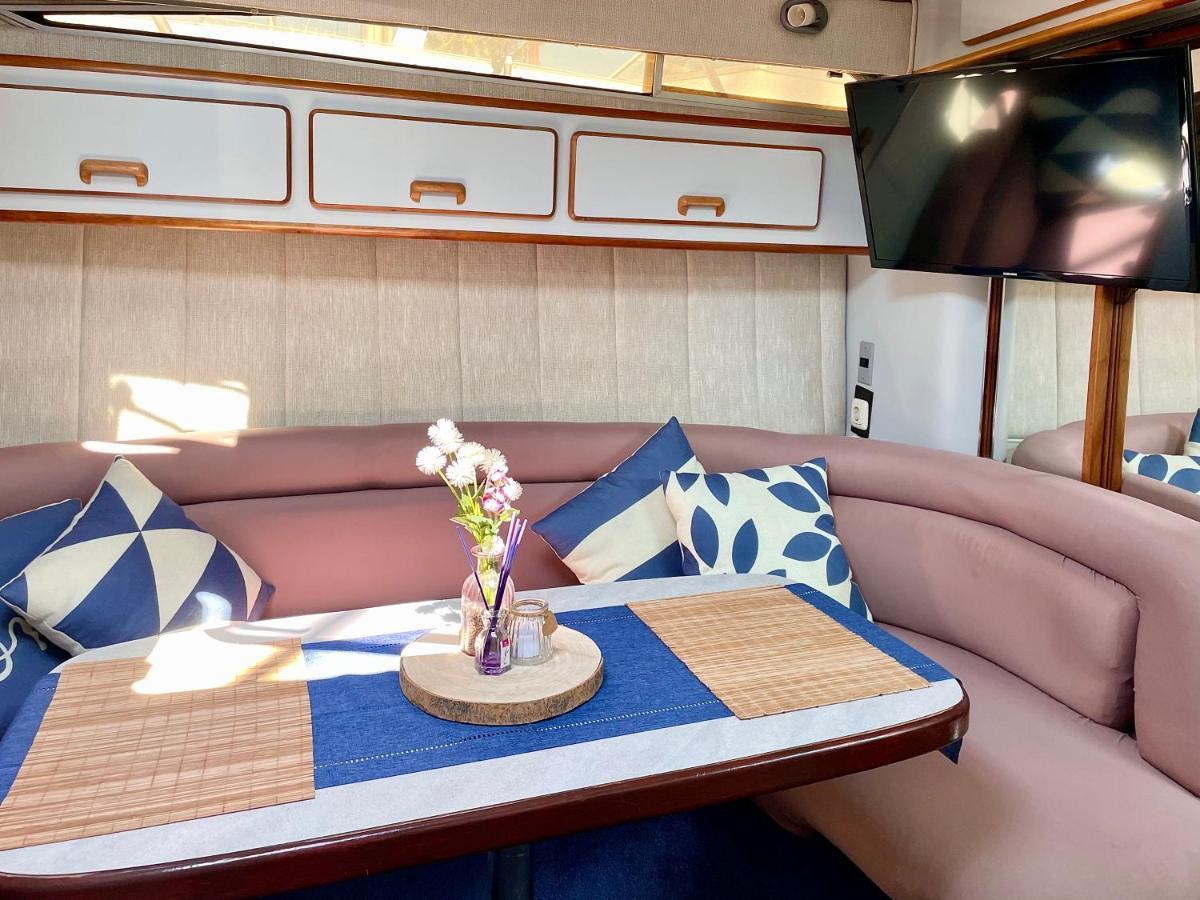 Yacht Hotel Barcelona Sant Adria de Besos Ngoại thất bức ảnh